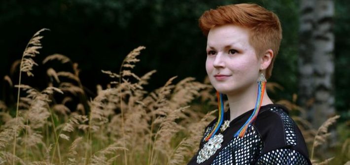 kuvassa on vuoden sateenkaarinuori 2018, Anne Olli